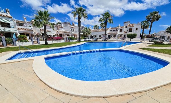 Sorház - Használt Ingatlanok - Orihuela Costa -
                PAU 8