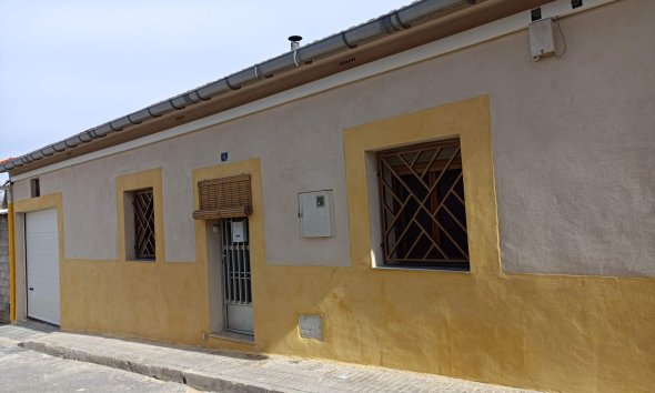 Stadthaus - Wiederverkauf - Pinoso -
                Inland