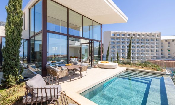 Town House - Obra nueva - Fuengirola -
                Higueron