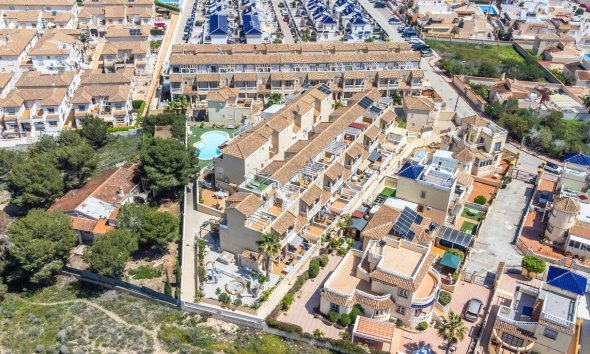 Town House - Resale - Orihuela Costa -
                Los Almendros - La Florida