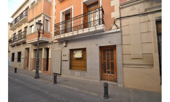 Town House - Revente - Novelda -
                Inland