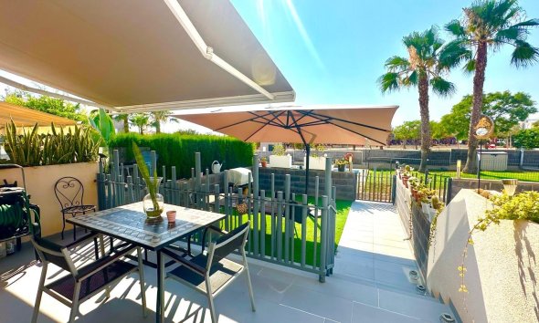 Town House - Revente - Torrevieja - Aguas Nuevas