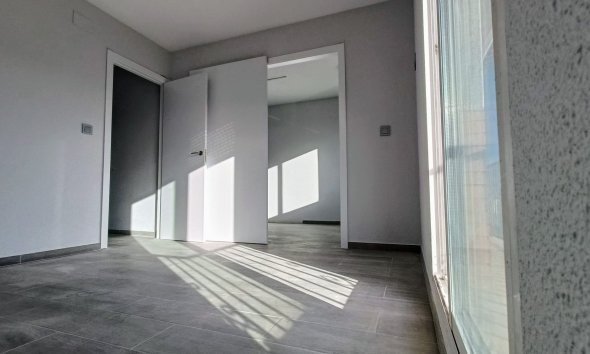 Town House - Segunda mano - La Romana -
                Inland