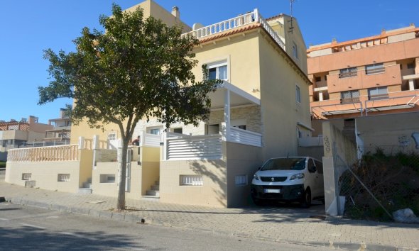 Town House - Wiederverkauf - Guardamar del Segura - Costa Blanca