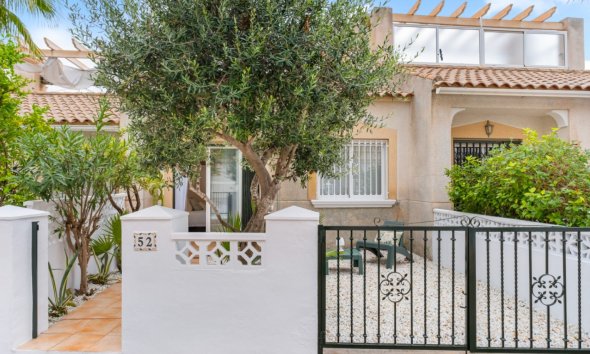 Town House - Wiederverkauf - Orihuela Costa -
                Costa Blanca