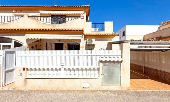 Town House - Wiederverkauf - Orihuela Costa -
                Costa Blanca