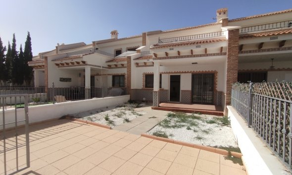Town House - Wiederverkauf - San Miguel de Salinas - Inland