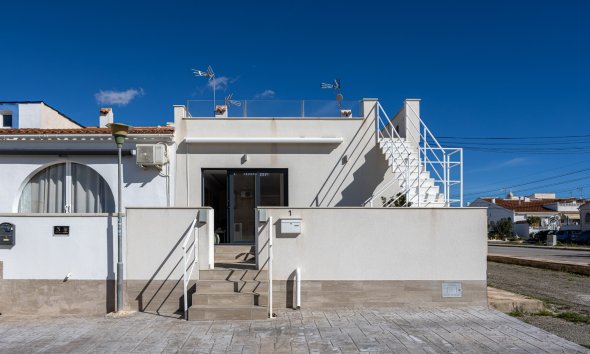 Town House - Wiederverkauf - Torrevieja - Costa Blanca