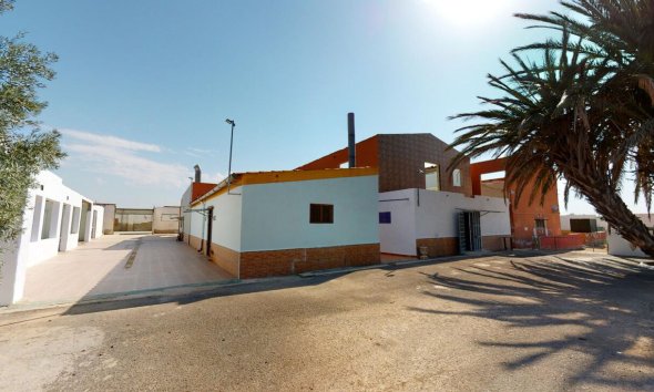 Townhouse - Resale - Albatera -
                Inland