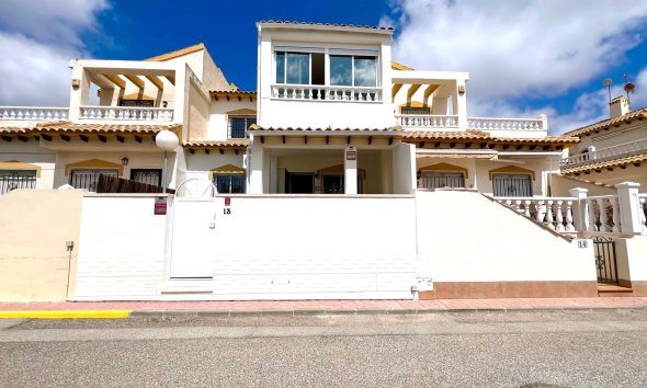 Townhouse - Resale - Orihuela -
                Urbanización Perla Del Mar
