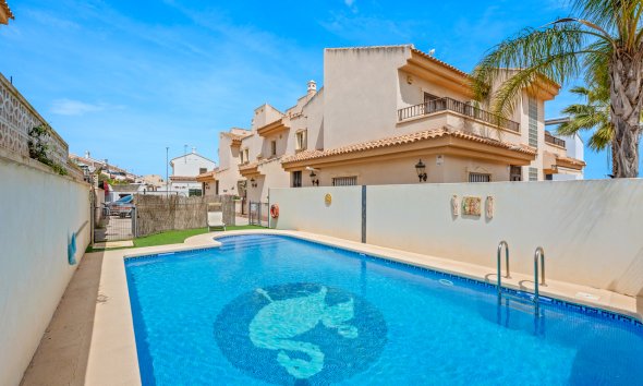 Townhouse - Resale - San Miguel de Salinas - Inland