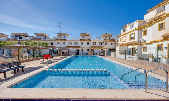 Townhouse - Resale - Torrevieja - Aguas Nuevas
