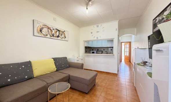 Townhouse - Resale - Torrevieja -
                Nueva Torrevieja