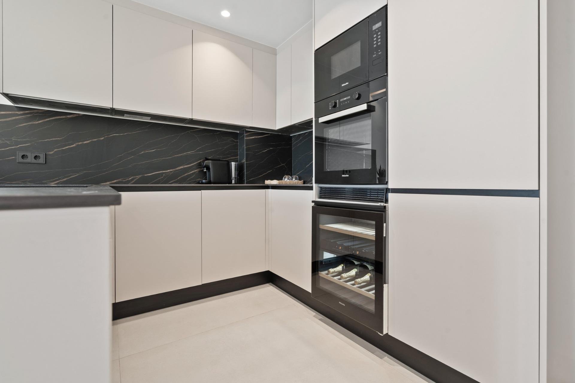 Új építésű - Apartman -
Estepona - El Paraíso