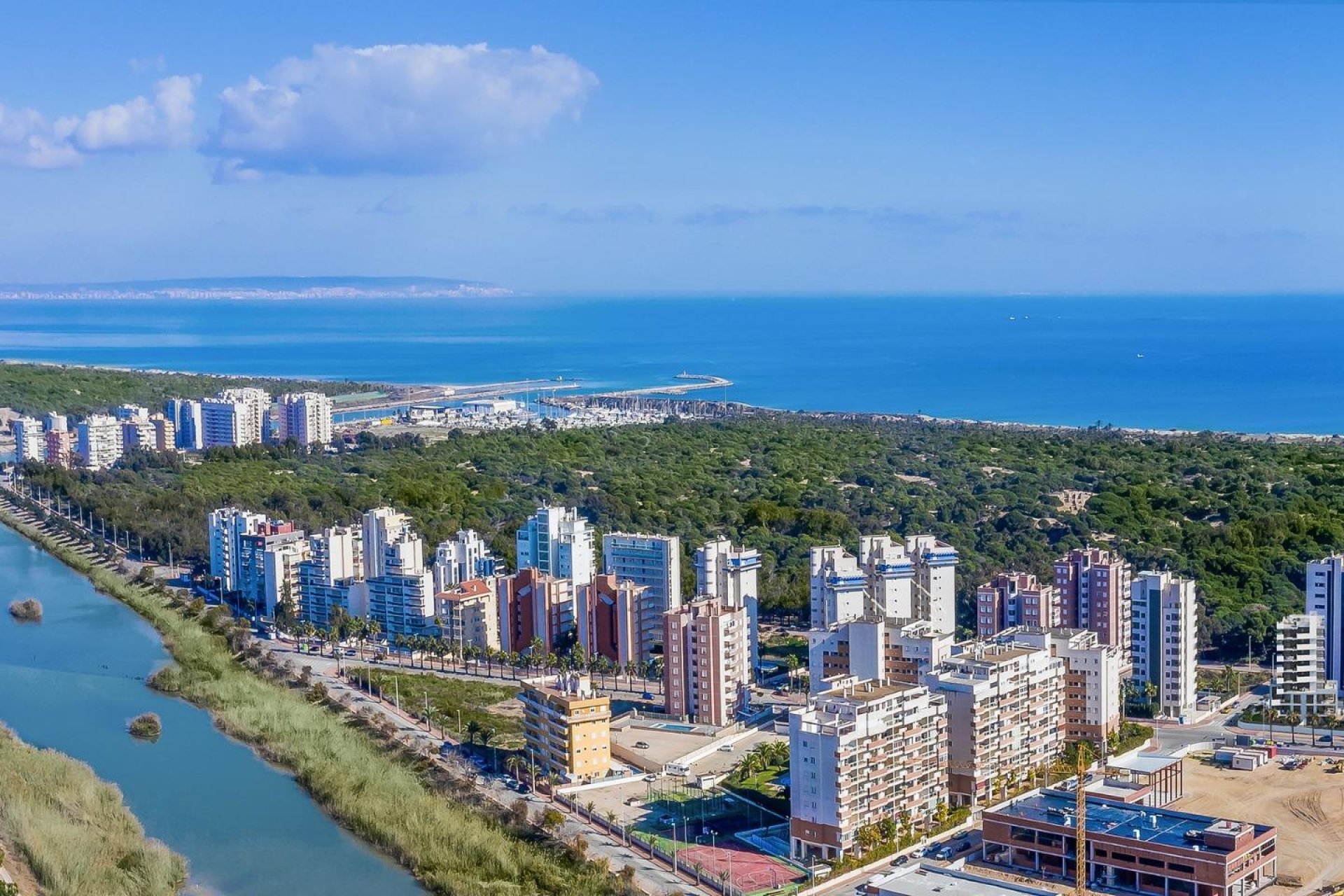 Új építésű - Apartman -
Guardamar del Segura - Avenida del Puerto