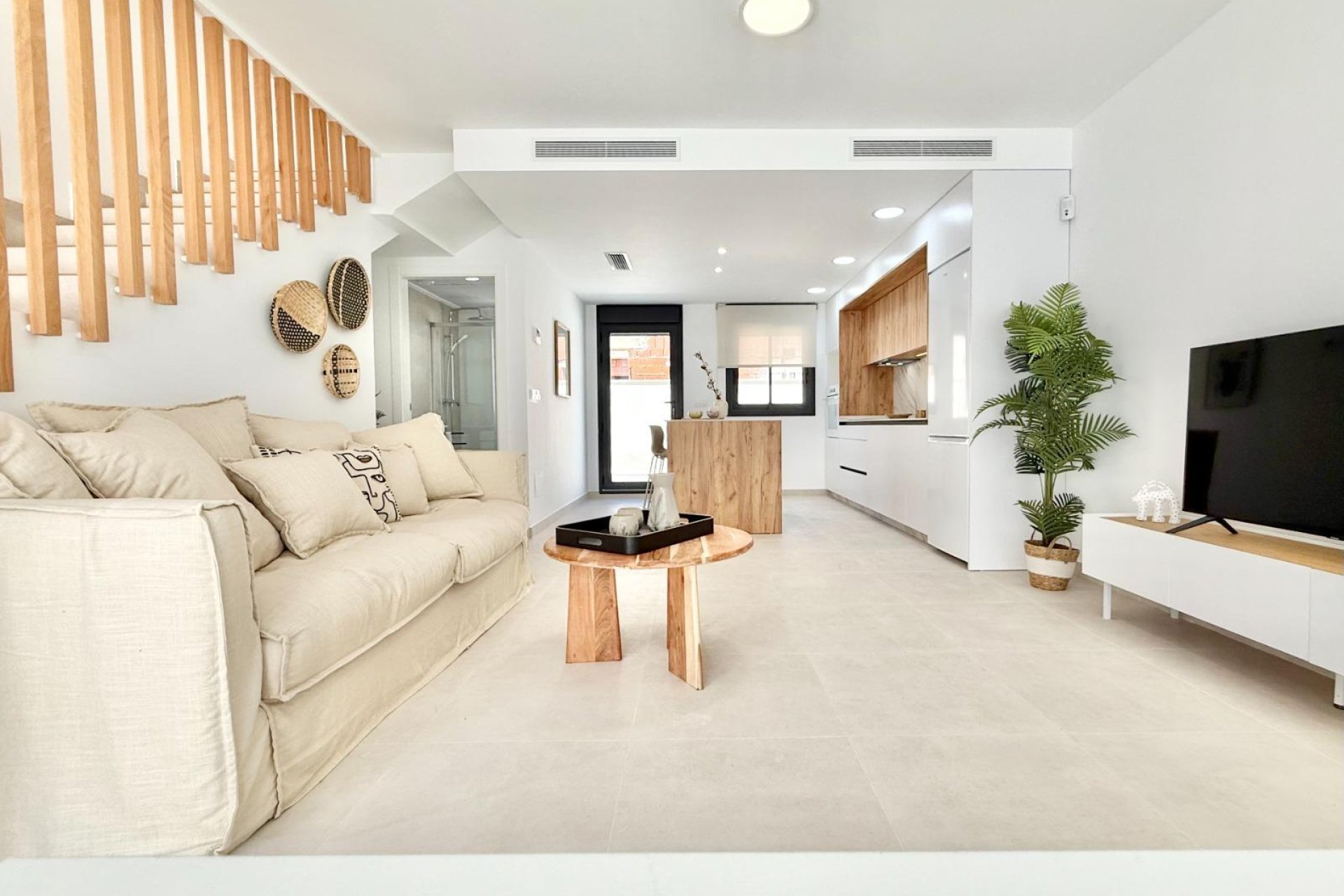 Új építésű - Sorház -
Cox - San Fernando