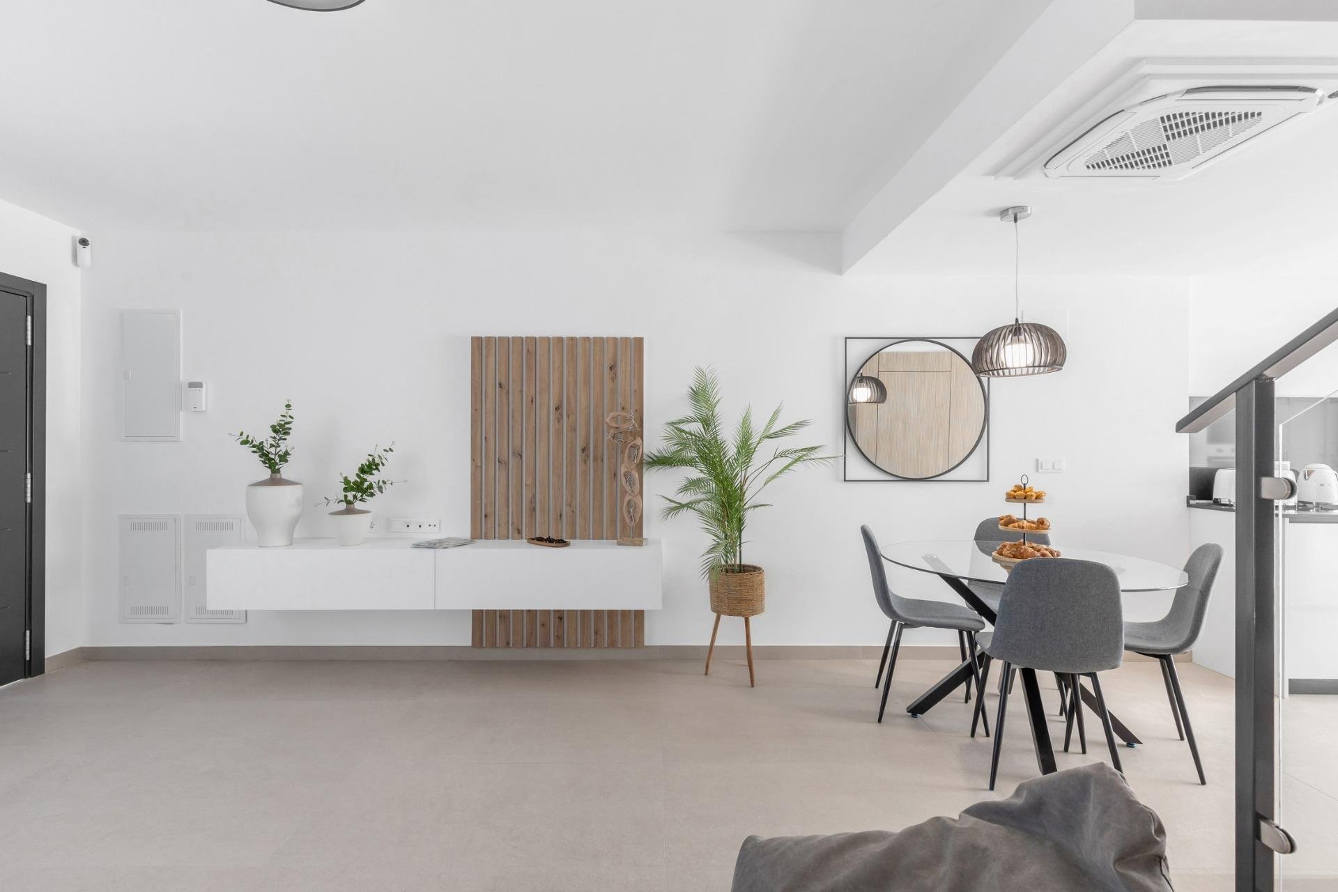 Új építésű - Sorház -
Rafal - pueblo