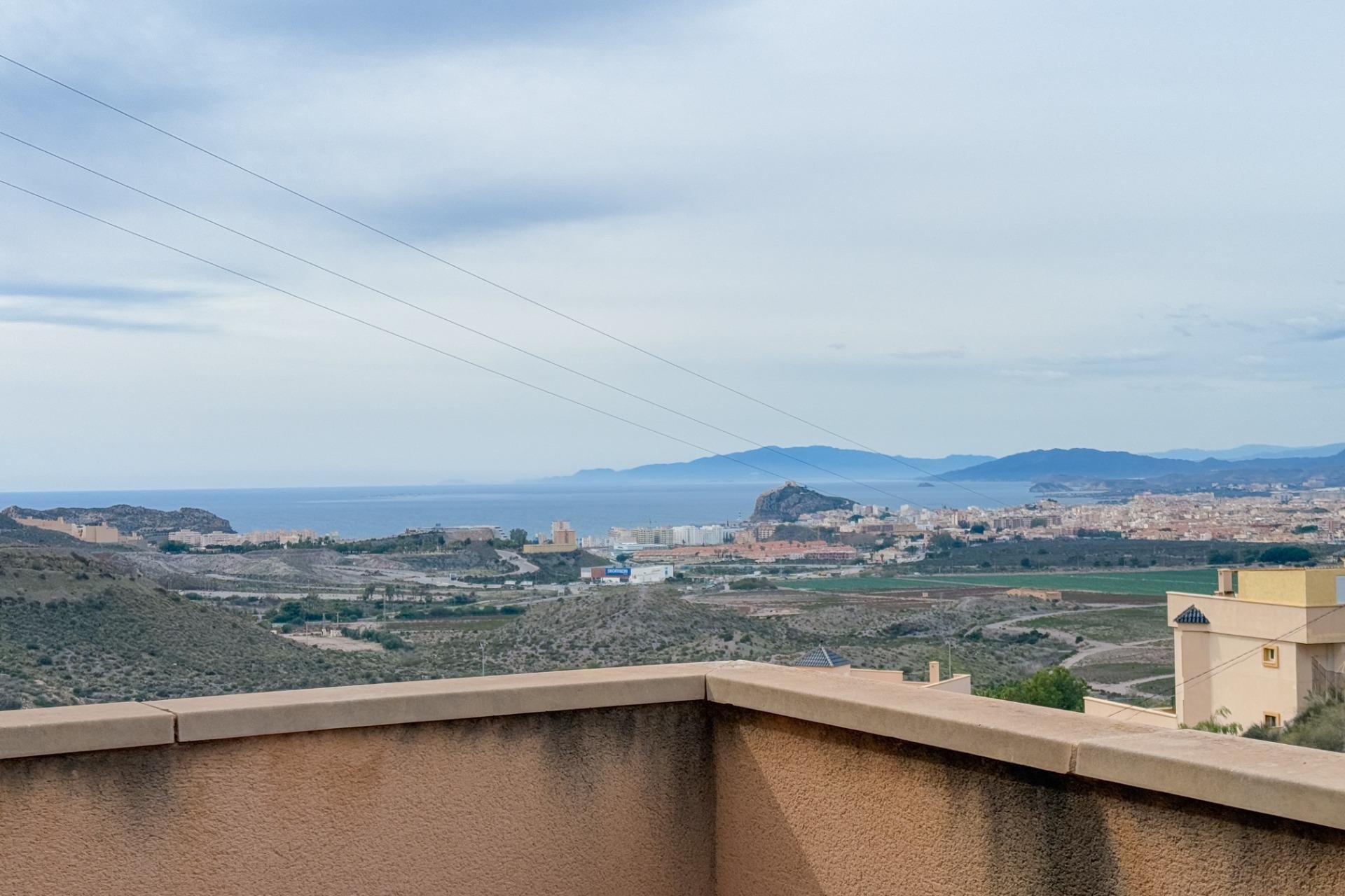 Új építésű - Tetőtéri lakás -
Aguilas - Centro
