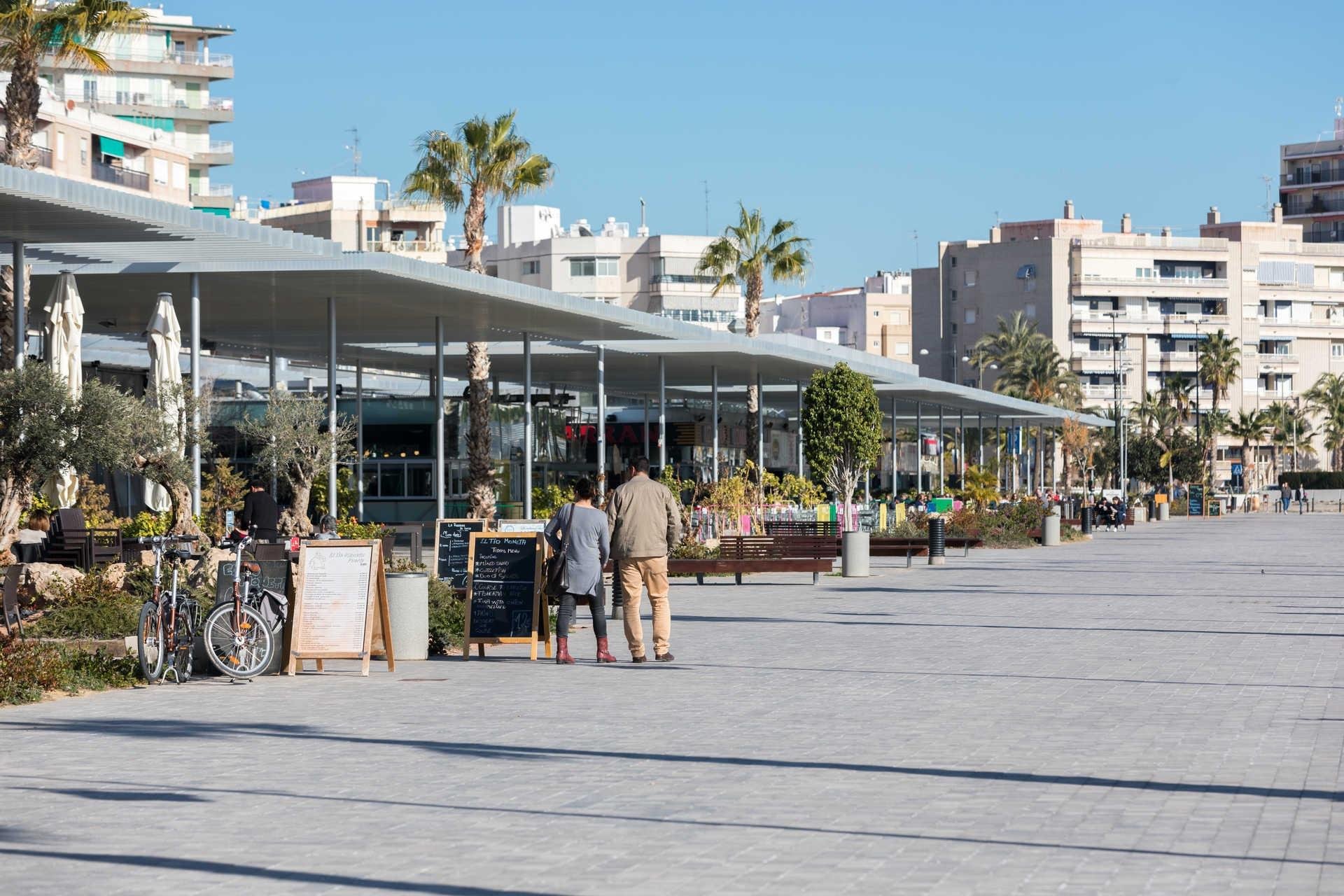 Új építésű - Tetőtéri lakás -
Santa Pola - Estacion de autobuses