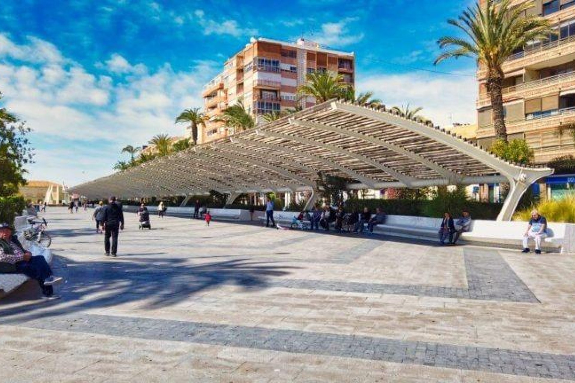 Új építésű - Tetőtéri lakás -
Torrevieja - Habaneras