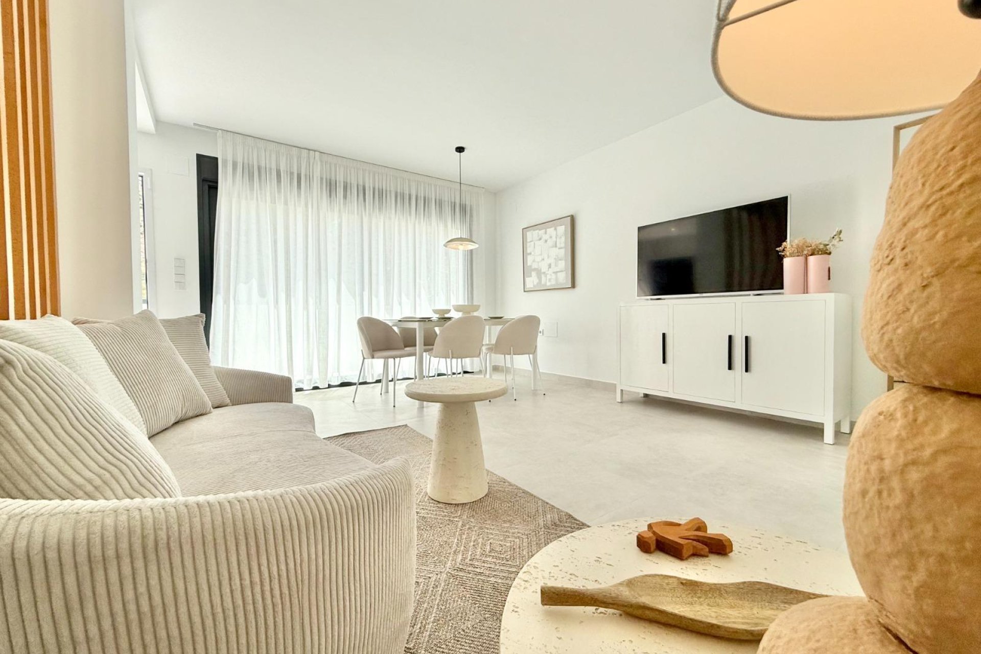 Új építésű - Town House -
Cox - San Fernando