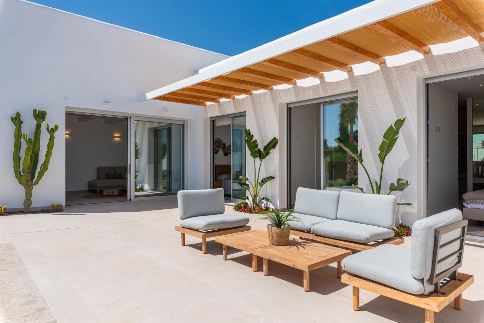 Új építésű - Villa -
Benijofar - Centrum