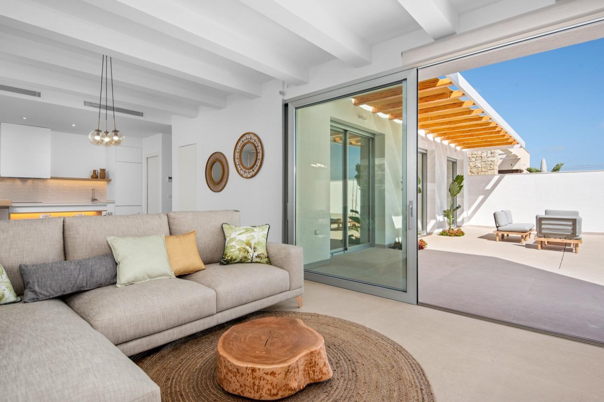 Új építésű - Villa -
Benijofar - Centrum