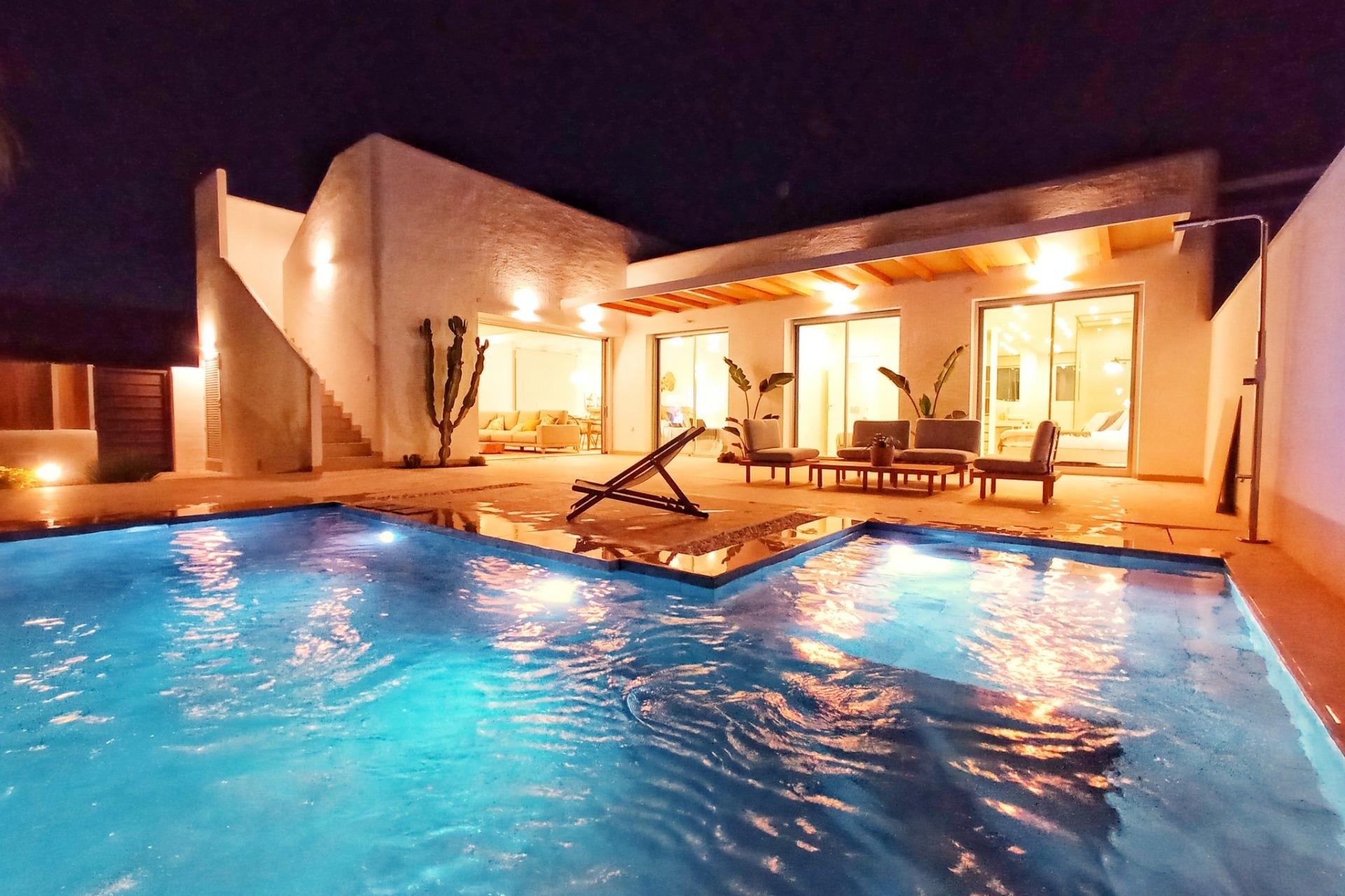 Új építésű - Villa -
Benijofar - Centrum