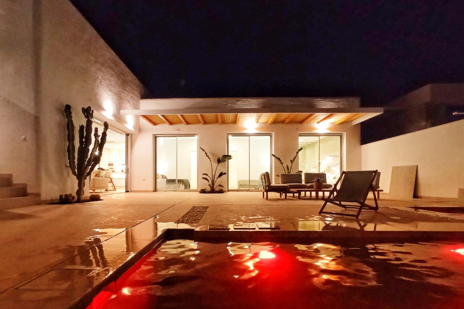 Új építésű - Villa -
Benijofar - Centrum