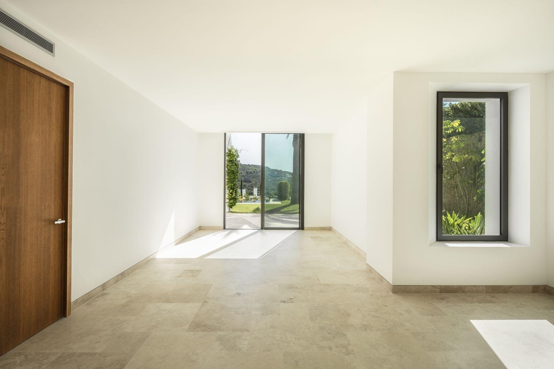 Új építésű - Villa -
Casares - Pedregales