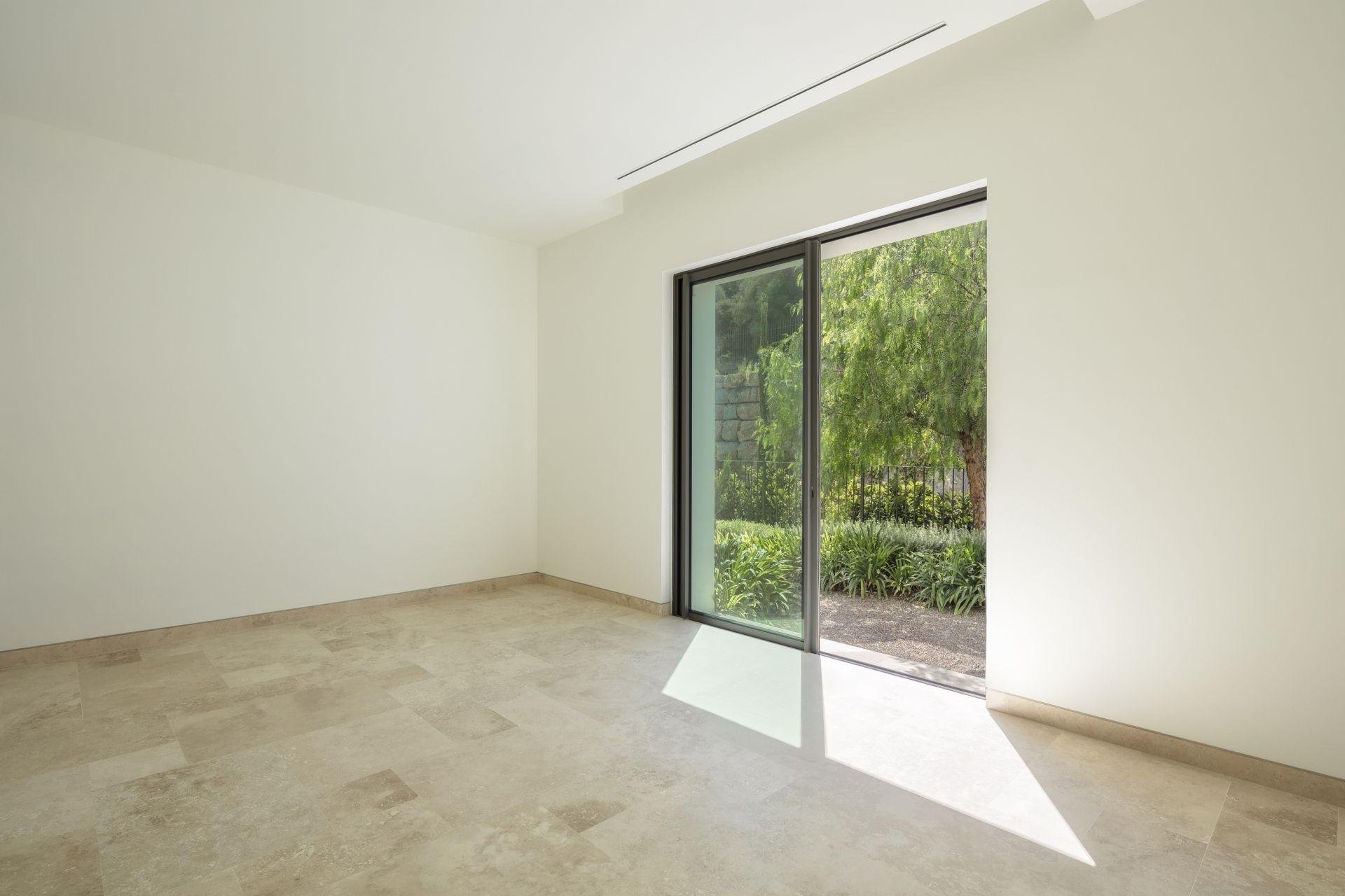 Új építésű - Villa -
Casares - Pedregales