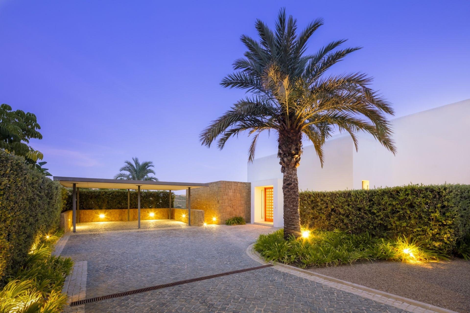 Új építésű - Villa -
Casares - Pedregales