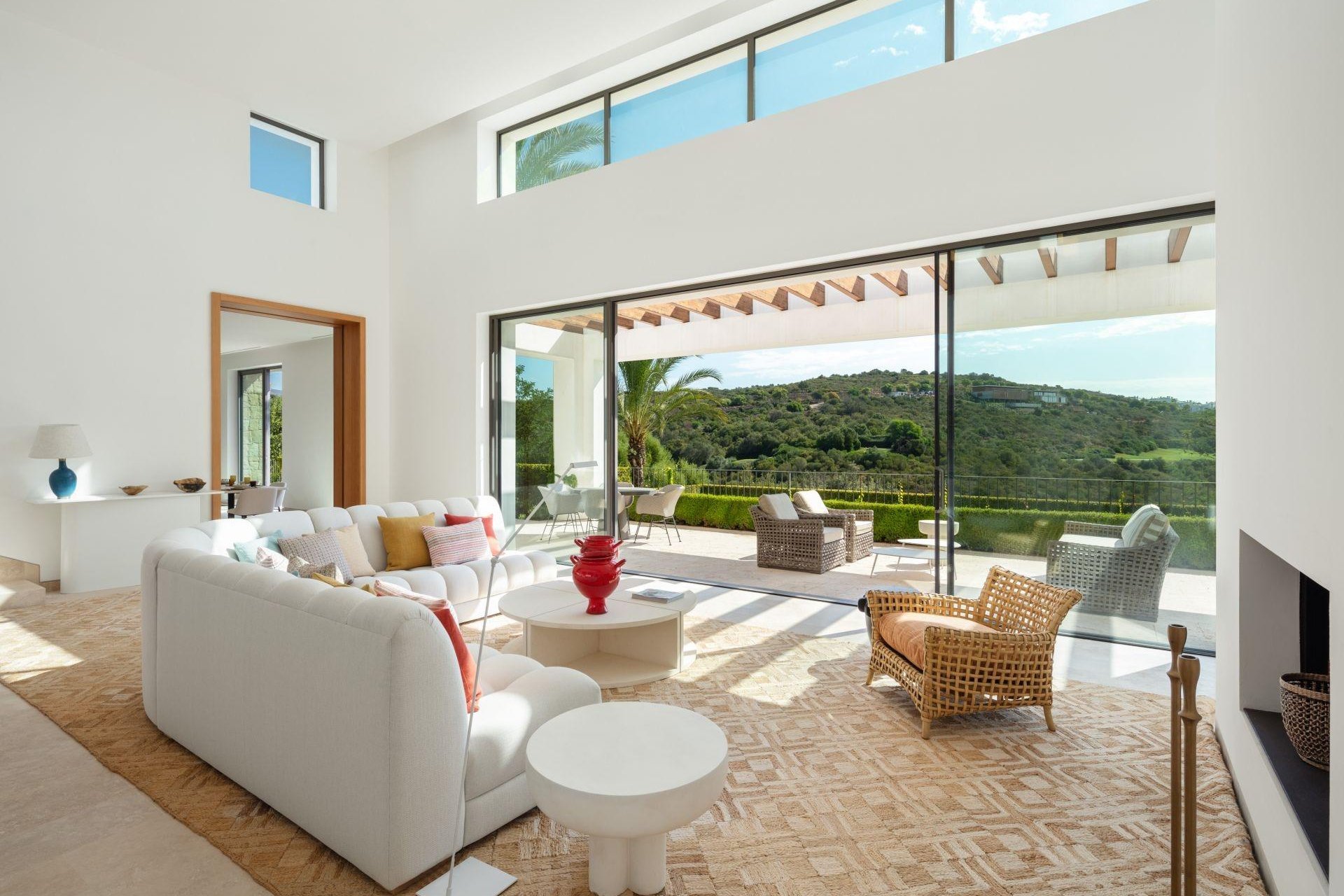 Új építésű - Villa -
Casares - Pedregales