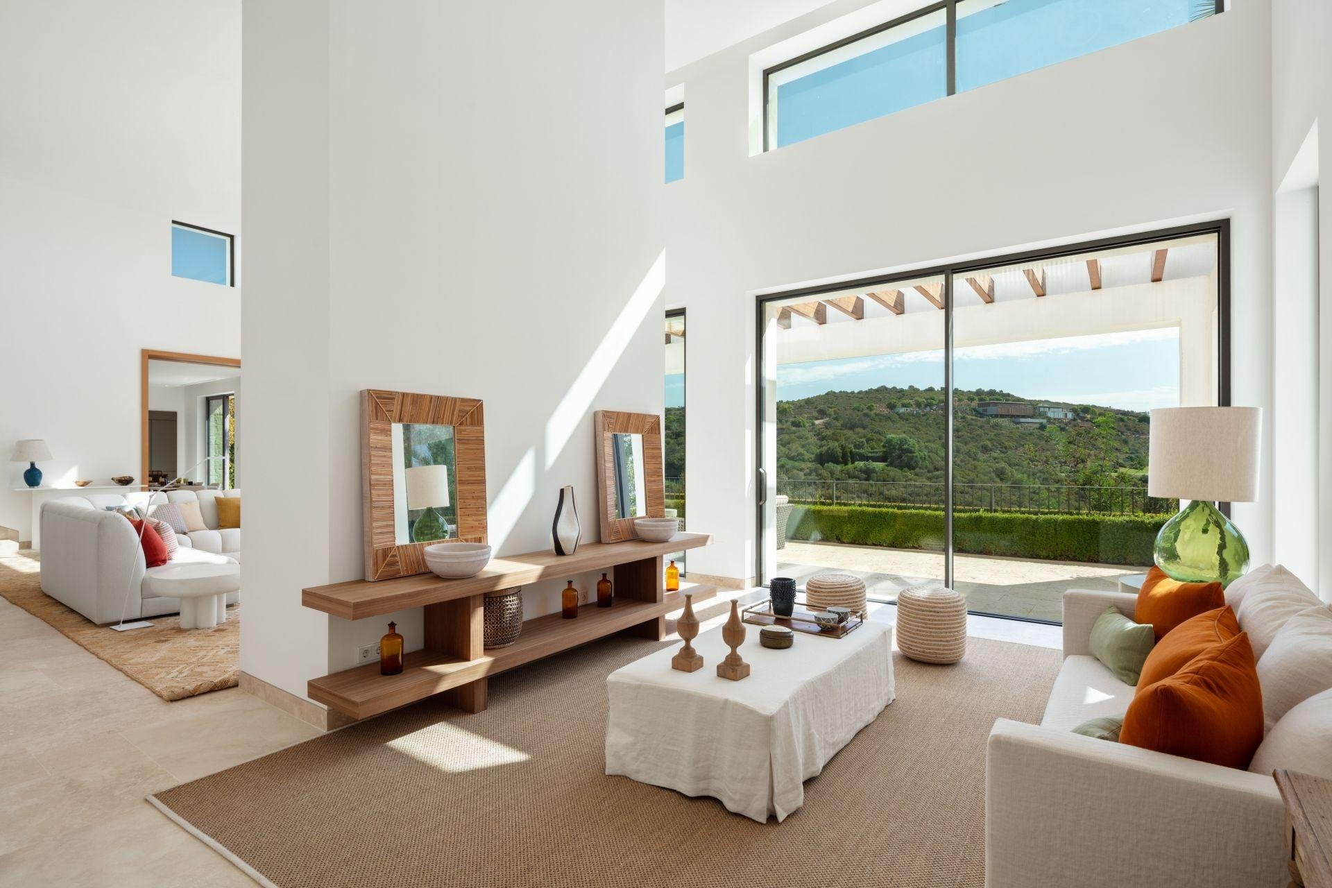 Új építésű - Villa -
Casares - Pedregales