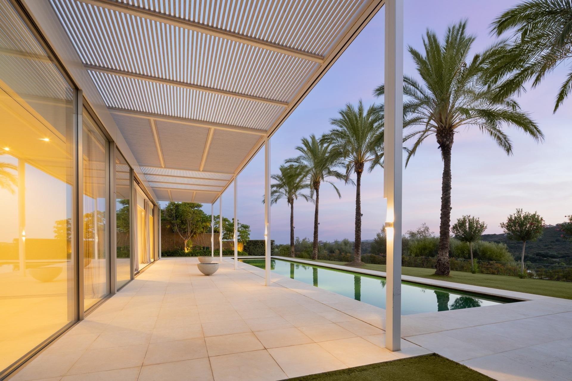Új építésű - Villa -
Casares - Pedregales
