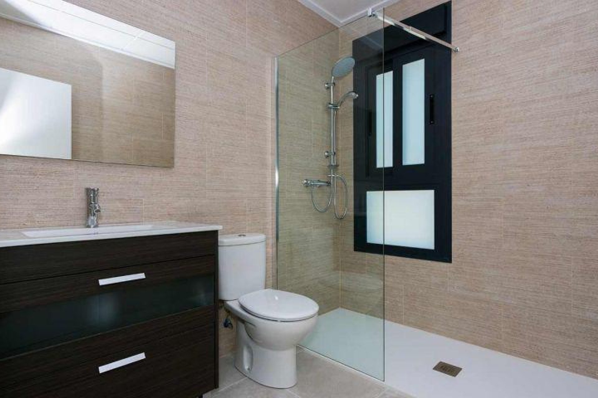 Új építésű - Villa -
Daya Nueva - Centro