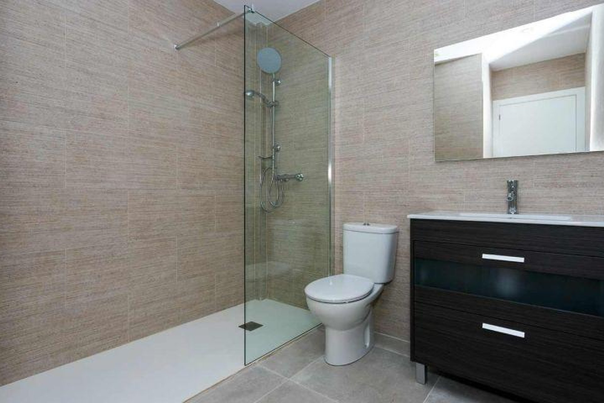 Új építésű - Villa -
Daya Nueva - Centro