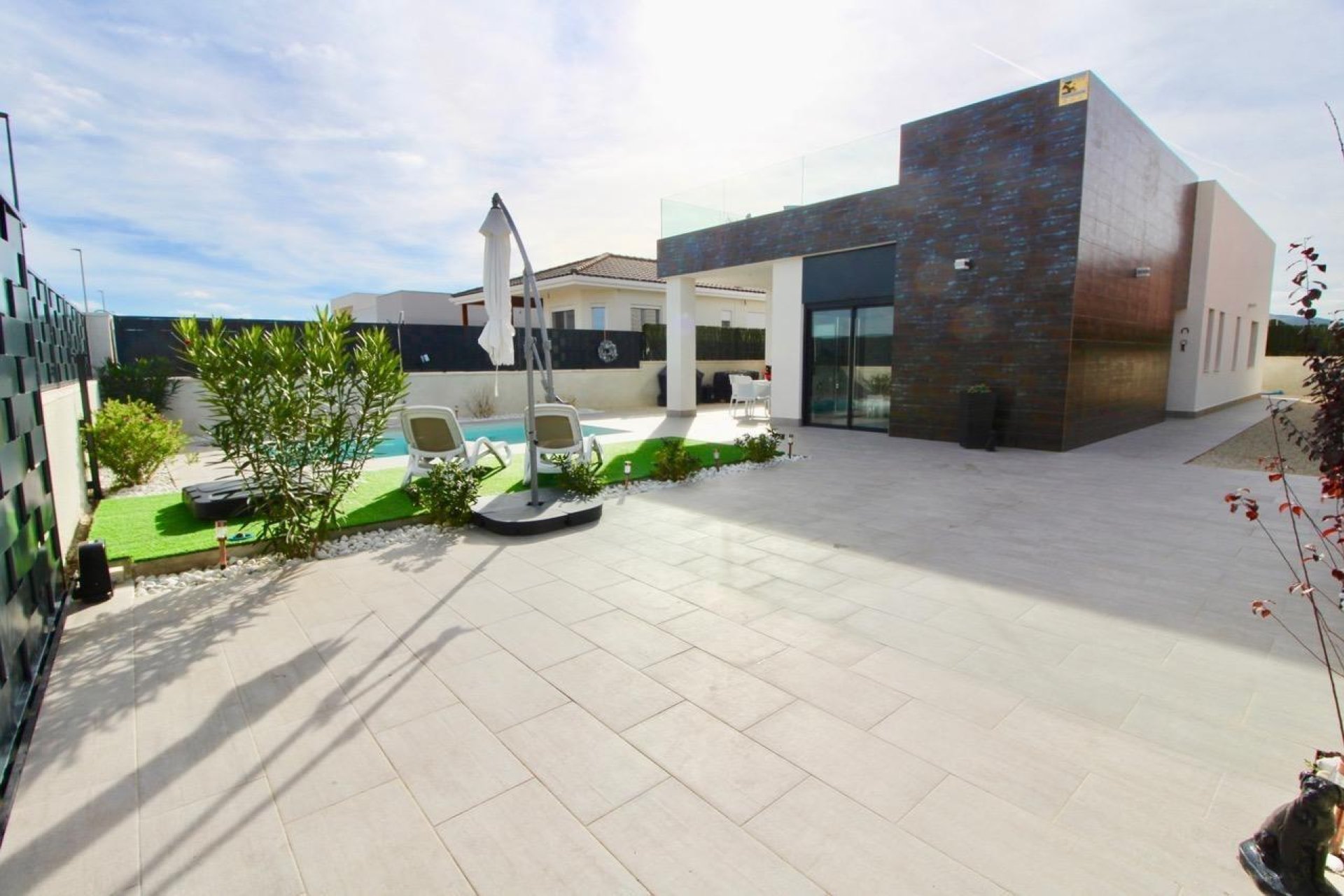 Új építésű - Villa -
Pinoso - Lel