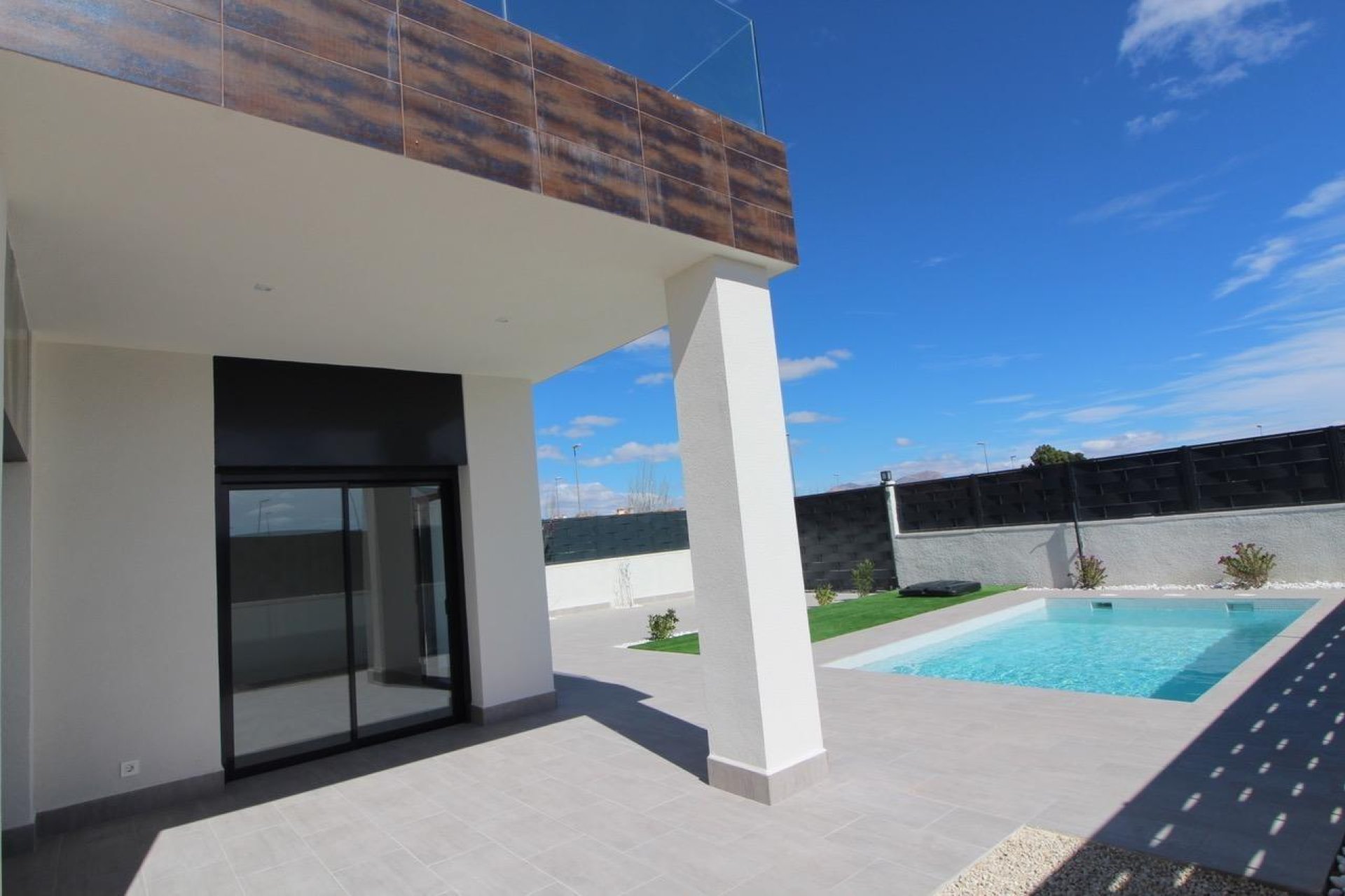 Új építésű - Villa -
Pinoso - Lel