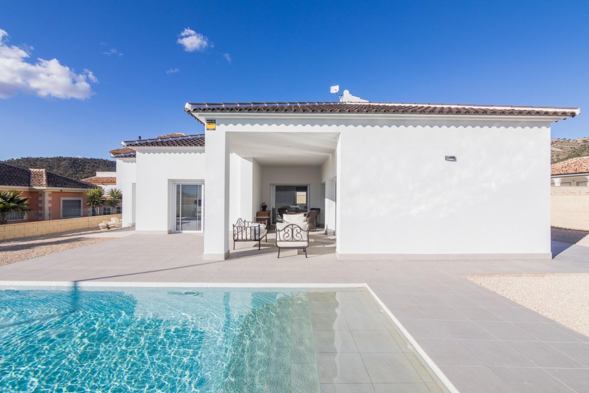 Új építésű - Villa -
Pinoso - Lel
