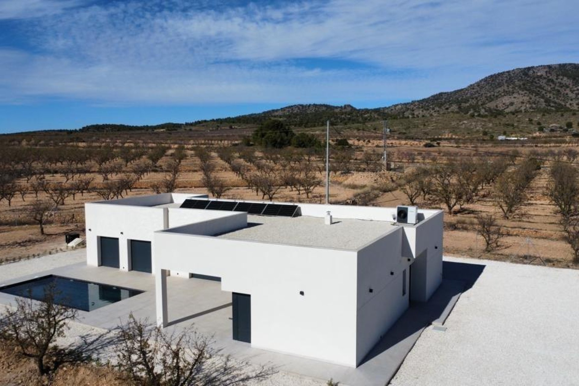 Új építésű - Villa -
Pinoso - Lel