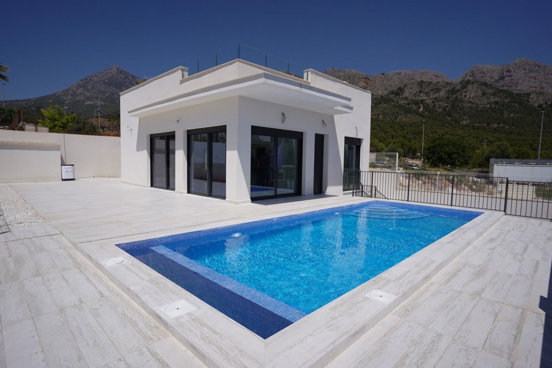 Új építésű - Villa -
Polop - La Alberca