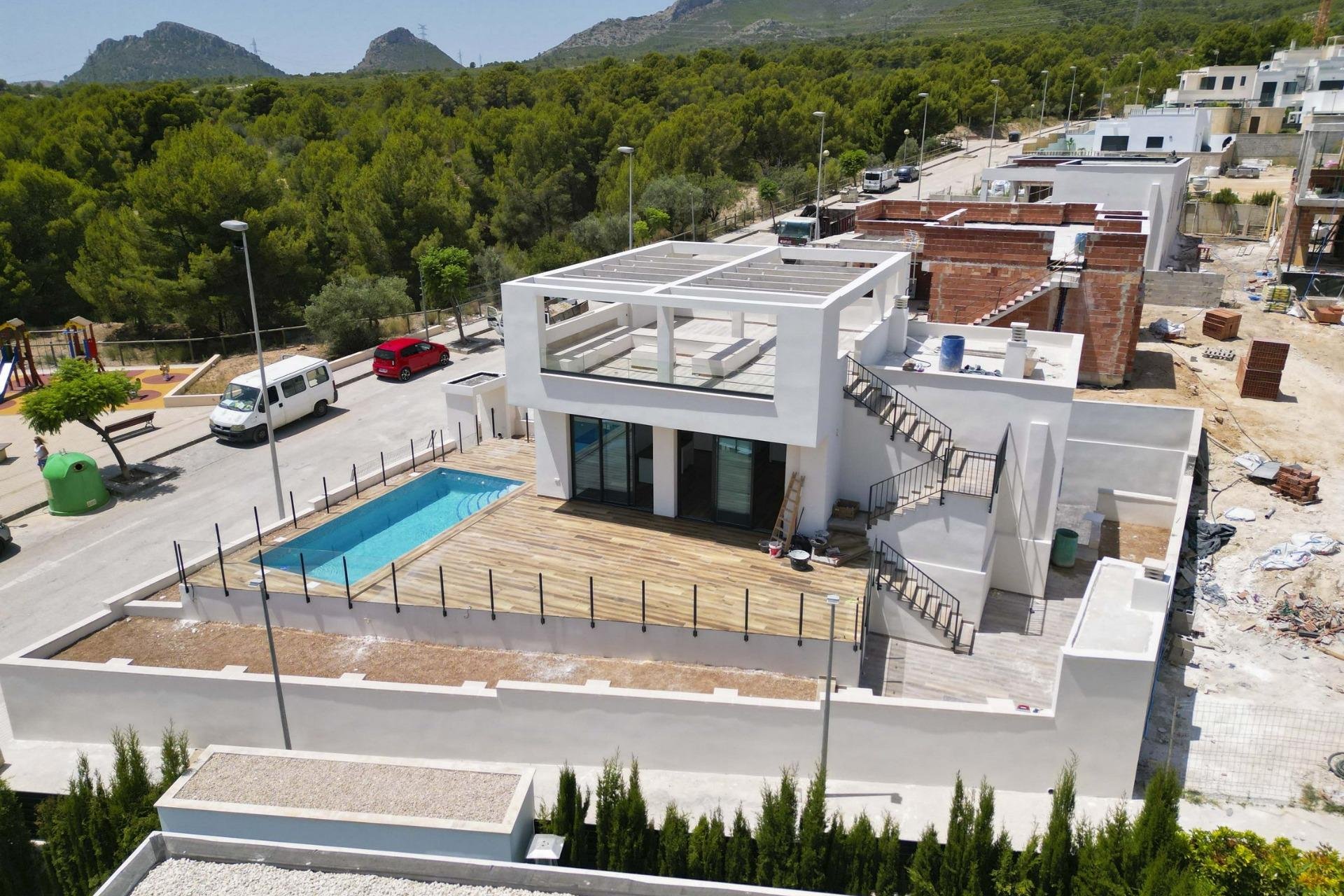 Új építésű - Villa -
Polop - La Alberca