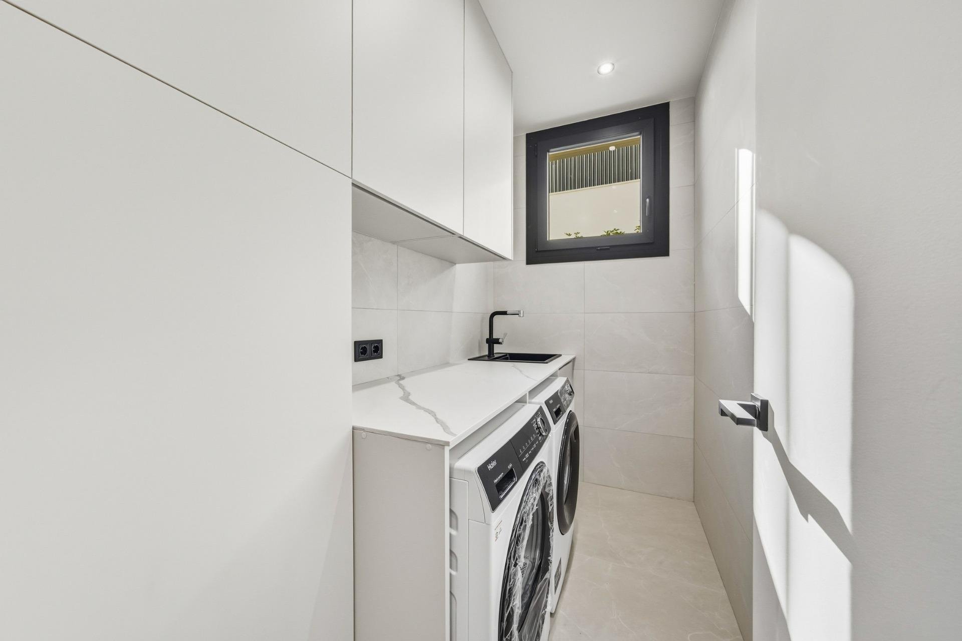 Új építésű - Villa -
Polop - La Alberca