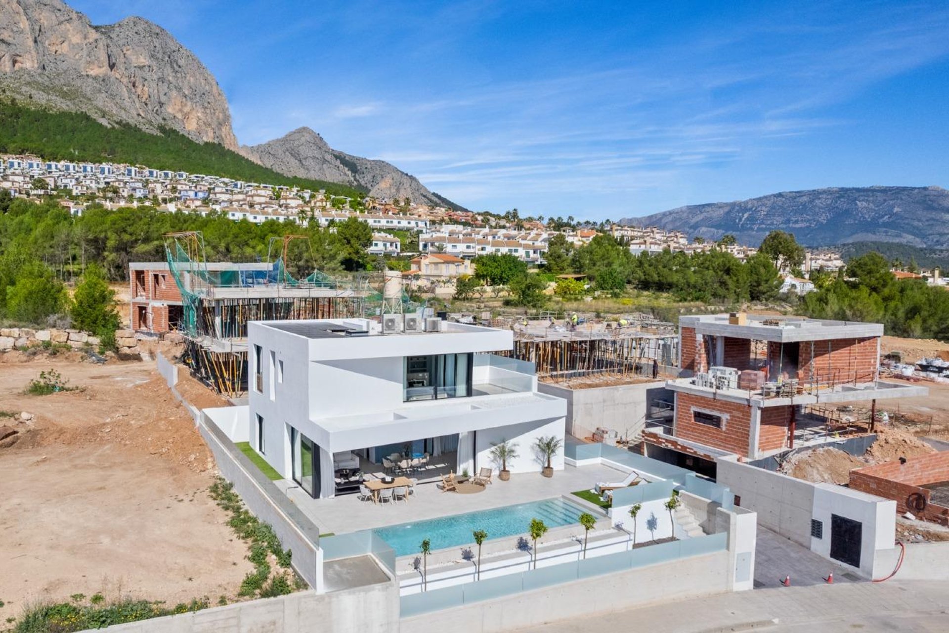Új építésű - Villa -
Polop - Urbanizaciones