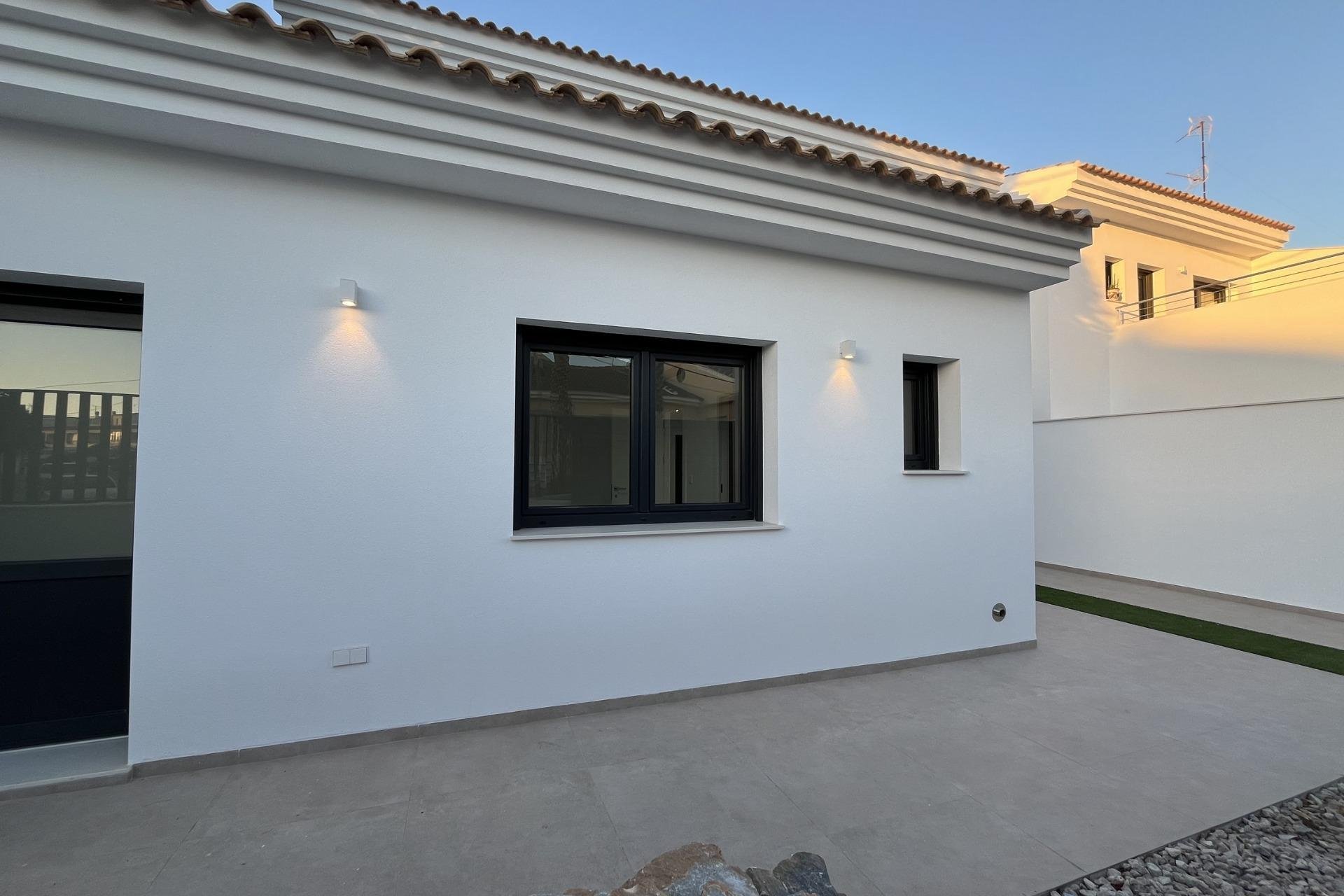 Új építésű - Villa -
San Pedro del Pinatar - Lo Pagan