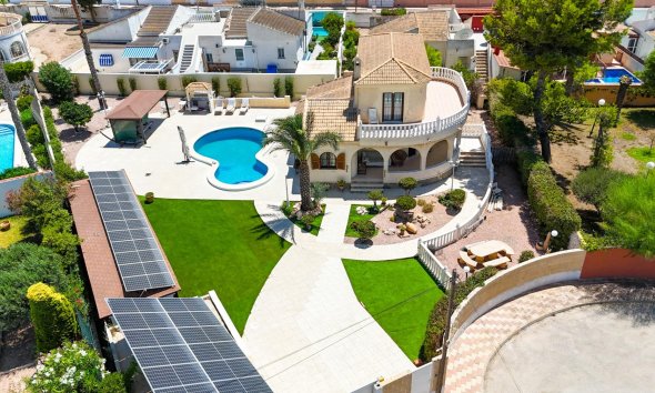 Vilă - Revânzare - Torrevieja -
                La Siesta - El Salado - Torreta