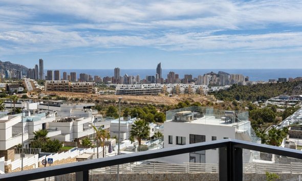 Villa / Doppelhaushälfte - Wiederverkauf - Finestrat -
                Costa Blanca