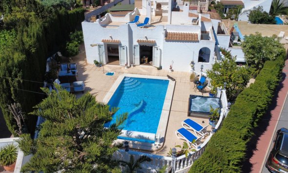 Villa / Doppelhaushälfte - Wiederverkauf - Torrevieja -
                Los Balcones