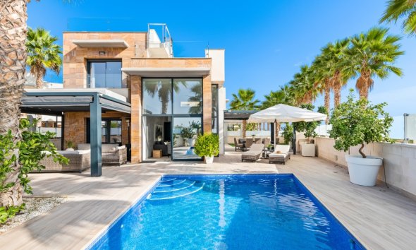 Villa - Használt Ingatlanok - Cabo Roig - Costa Blanca